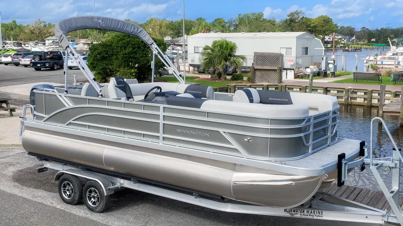 The Image of Bennington 22 S1 FISH AND CRUISE 2027 - 1