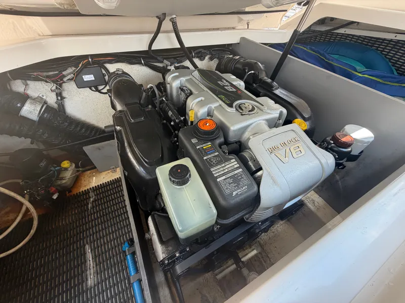 Slide: The Image of Engine compartment of a 2013 Monterey 288SS Super Sport with a V8 engine. - 14