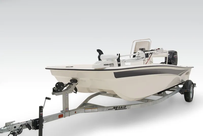Slide: The Image of Mako Pro Skiff 17 CC 2026 - 8