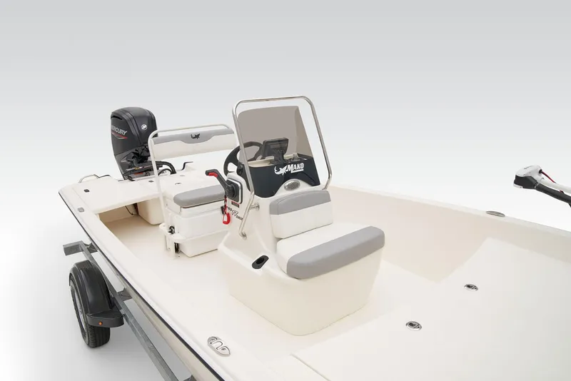 Slide: The Image of Mako Pro Skiff 17 CC 2026 - 17