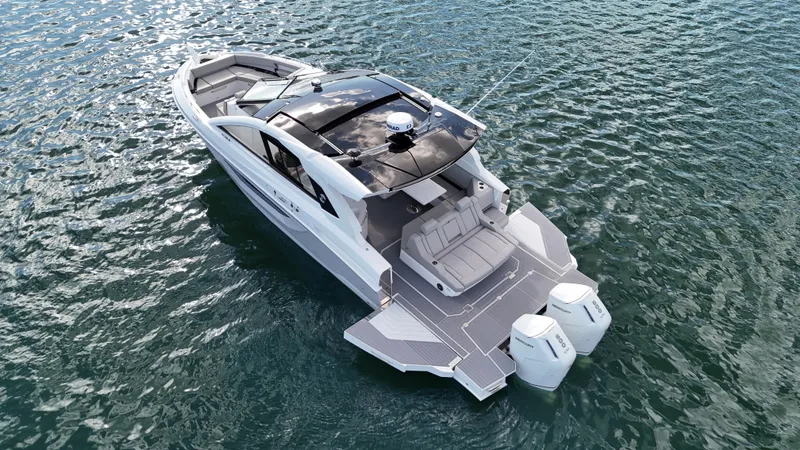 Slide: The Image of Cruisers 42 GLS OB 2027 - 4