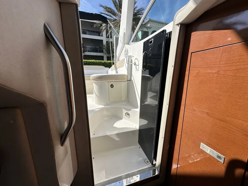 Slide: The Image of Sea Ray Sundancer 260 2010 - 109