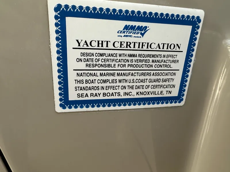 Slide: The Image of Yacht certification label for the 2010 Sea Ray Sundancer 260. - 45