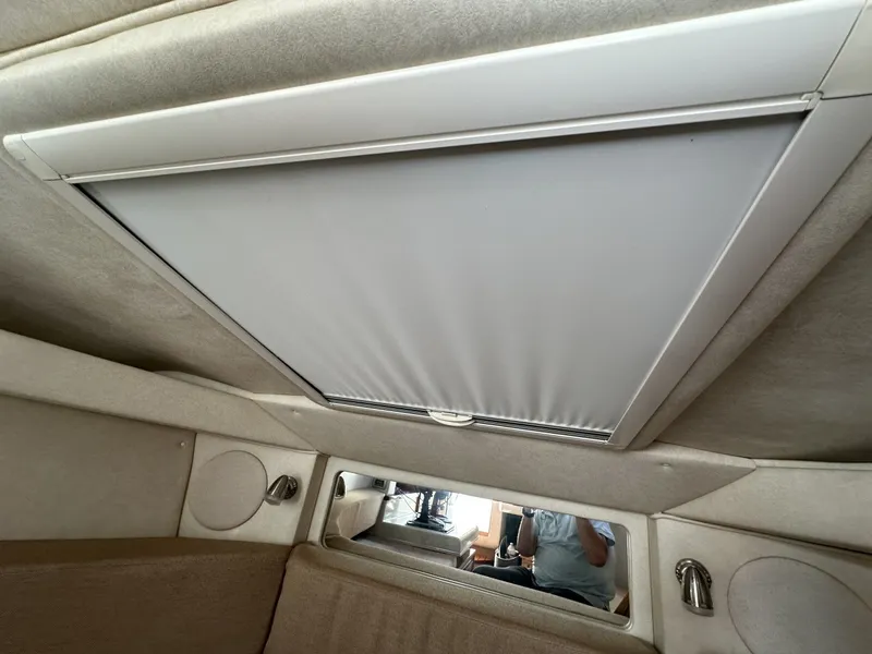 Slide: The Image of Sea Ray Sundancer 260 2010 - 104