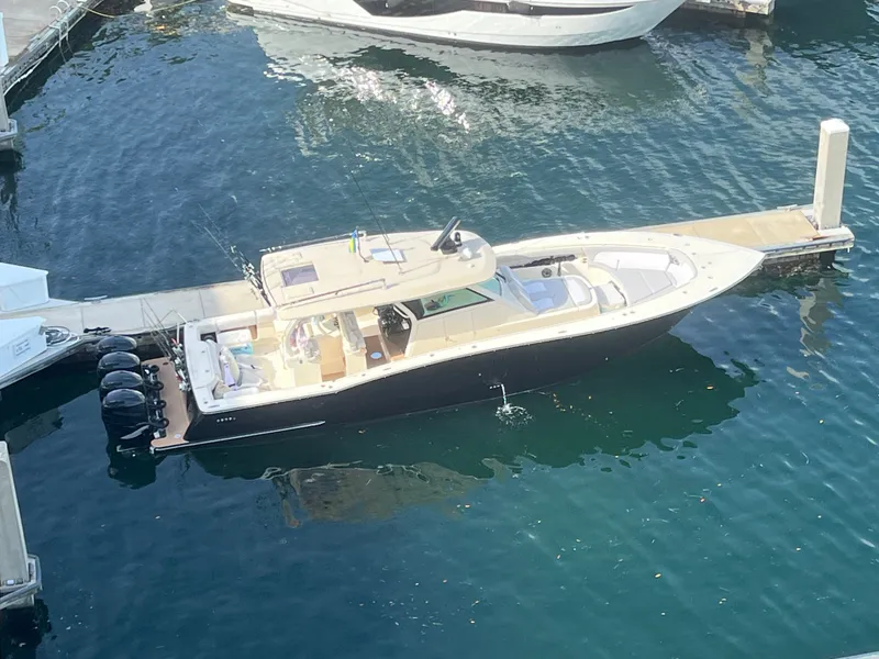 Slide: The Image of Scout 420LXF 2019 - 2