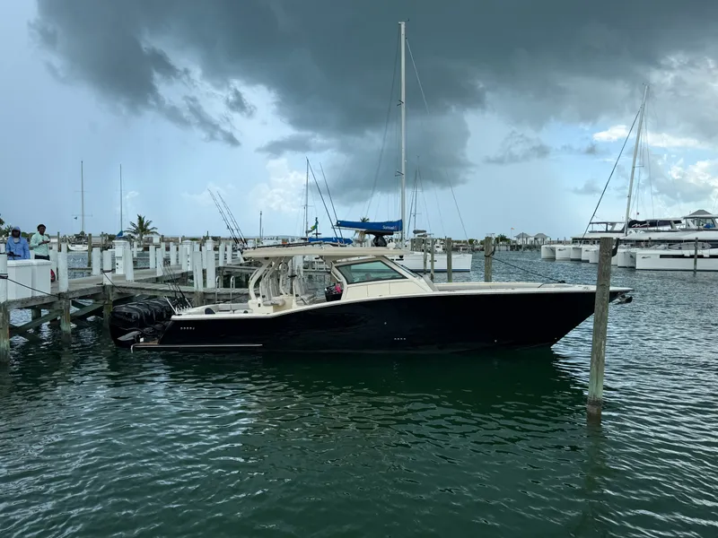 Slide: The Image of Scout 420LXF 2019 - 1