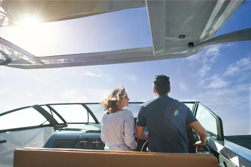 Slide: The Image of 2023-Aviara-AV40-Outboard-MarineMax - 7