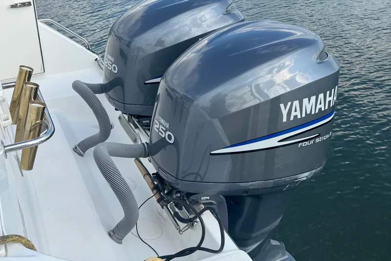 Slide: The Image of Twin Yamaha 250 outboard engines on a 2008 Century 3200 Offshore boat. - 3
