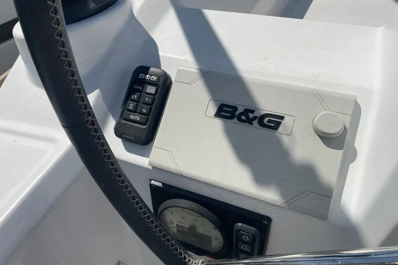 Slide: The Image of B&G navigation equipment on a 2016 Beneteau Oceanis 35 yacht cockpit. - 13