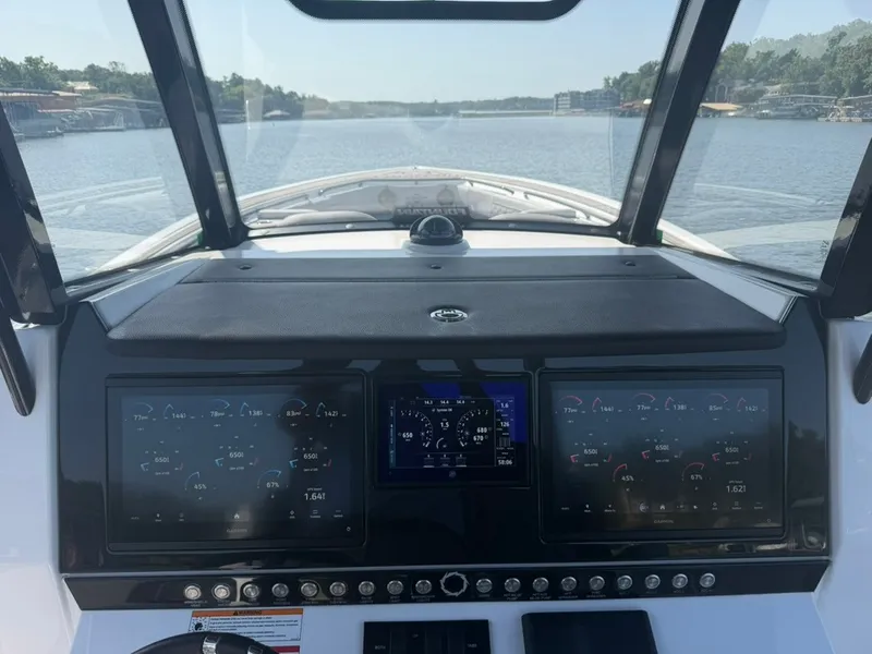 Slide: The Image of Fountain 38 Sportfish Cruiser 2025 - 16