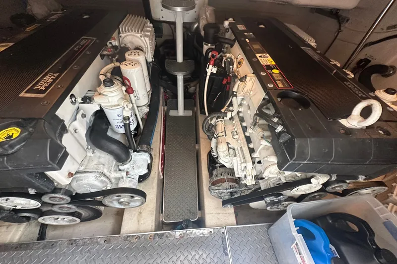Slide: The Image of Engine room of a 2008 Formula 37 Performance Cruiser with dual Volvo Penta engines. - 14