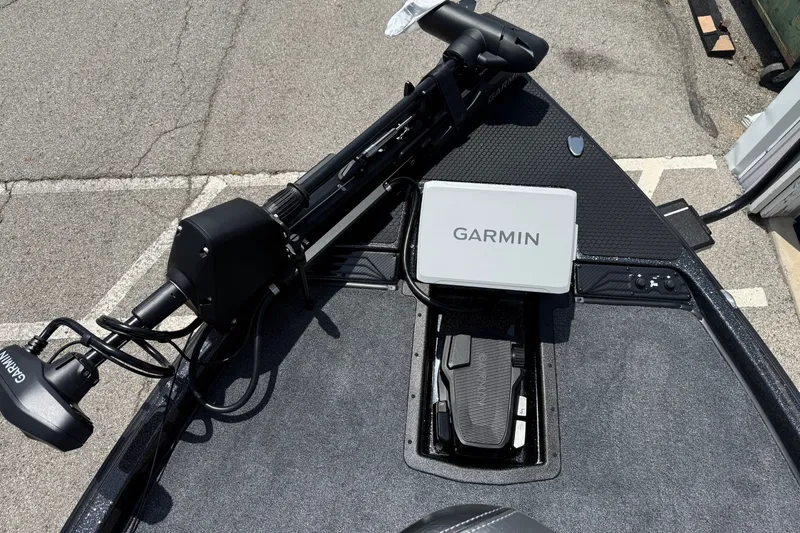 Slide: The Image of 2027 Phoenix 721 ZXL boat with Garmin navigation system and trolling motor. - 8