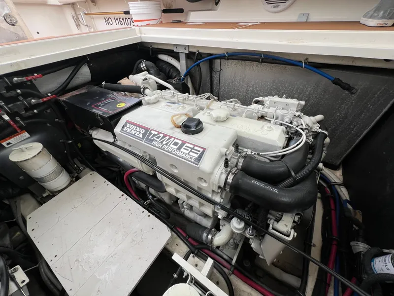 Slide: The Image of A Volvo Penta TAMD63 engine in a 2004 Wellcraft 330 Coastal boat. - 19