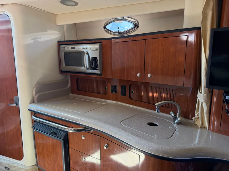 Slide: The Image of Sea Ray Sundancer 320 2006 - 18