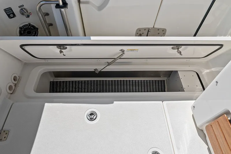 Slide: The Image of Port cockpit sole built-in storage - 49