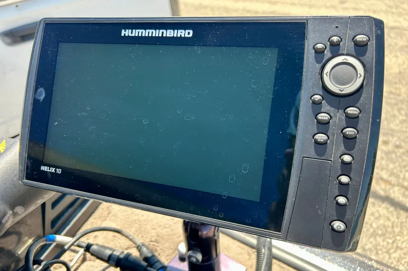 Slide: The Image of Humminbird Helix 10 fish finder on a 2006 Ranger 180 Reata boat. - 20