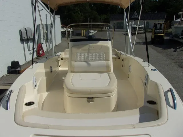 Slide: The Image of Scout 188 Sportfish 2026 - 4