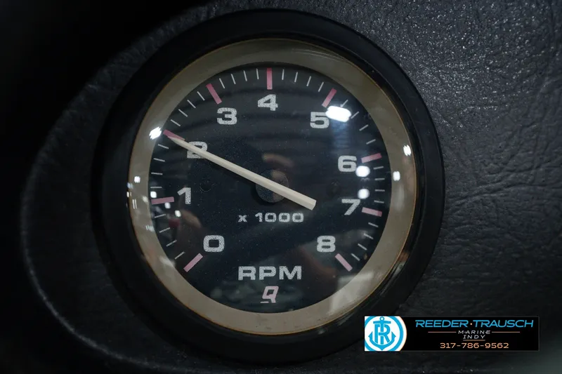 Slide: The Image of Tachometer of 1998 Nitro 700 LX SC boat showing RPM gauge. - 35