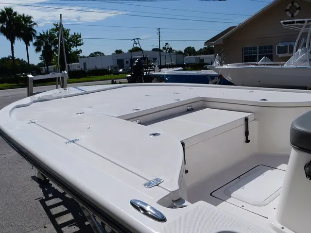 Slide: The Image of Sea Born FX24 Bay 2027 - 37