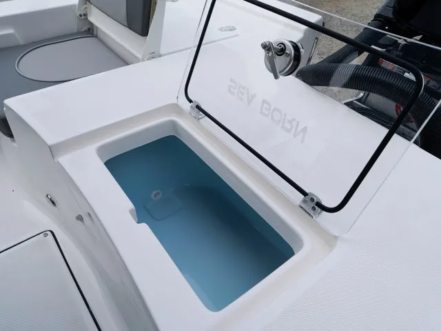 Slide: The Image of Sea Born FX24 Bay 2027 - 32