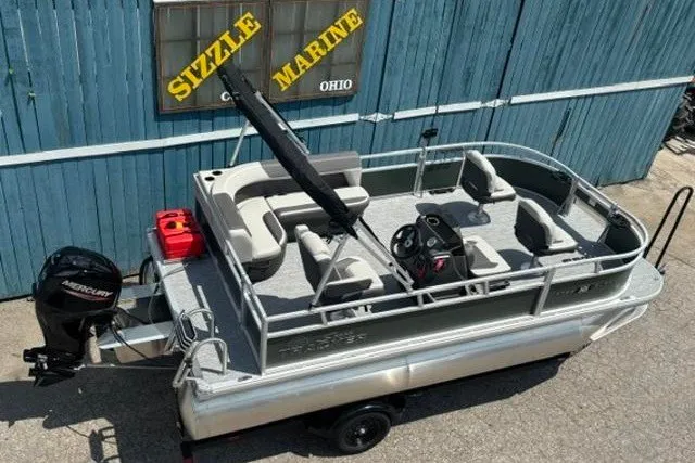 Slide: The Image of 2026 Sun Tracker Bass Buggy 16 XL Select pontoon boat at Sizzle Marine, Ohio. - 5