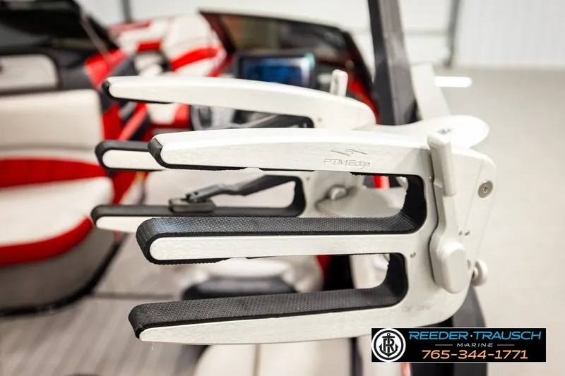Slide: The Image of 2017 Malibu Wakesetter 25 LSV interior with PTM Edge wakeboard rack. - 51