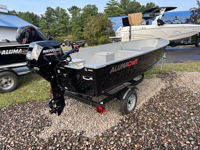 Slide: The Image of Alumacraft V-14 Tiller 2026 - 2