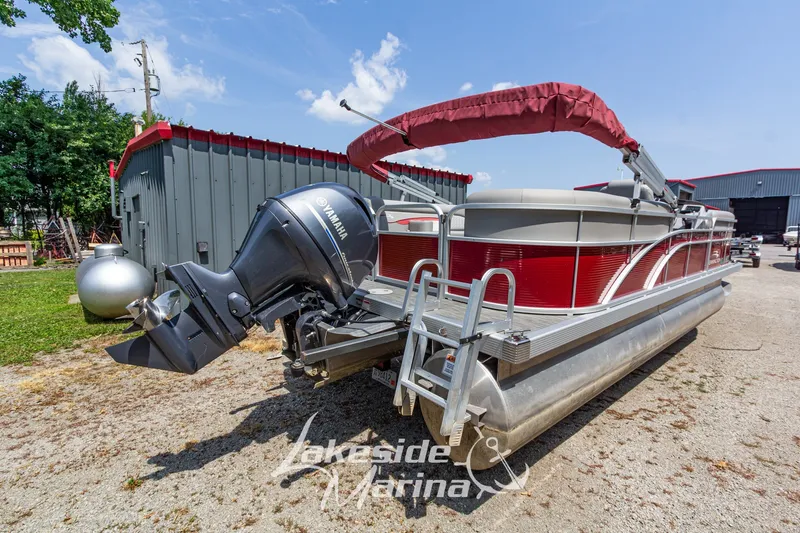 Slide: The Image of 2021 Bennington SV 22 Quad Bench pontoon boat with Yamaha motor at Lakeside Marina. - 4