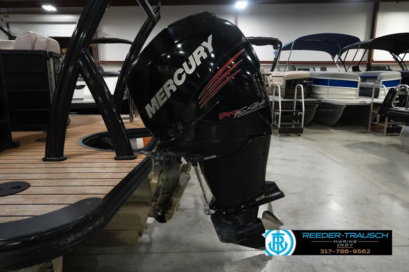 Slide: The Image of 2017 South Bay 725 RS with Mercury Pro XS outboard motor in showroom. - 51
