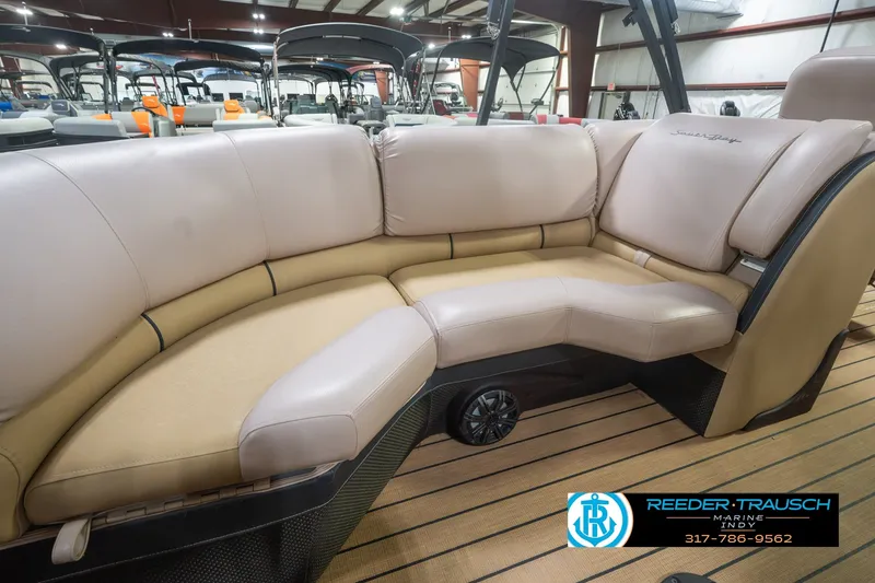 Slide: The Image of Luxurious seating on a 2017 South Bay 725 RS pontoon boat in showroom. - 46