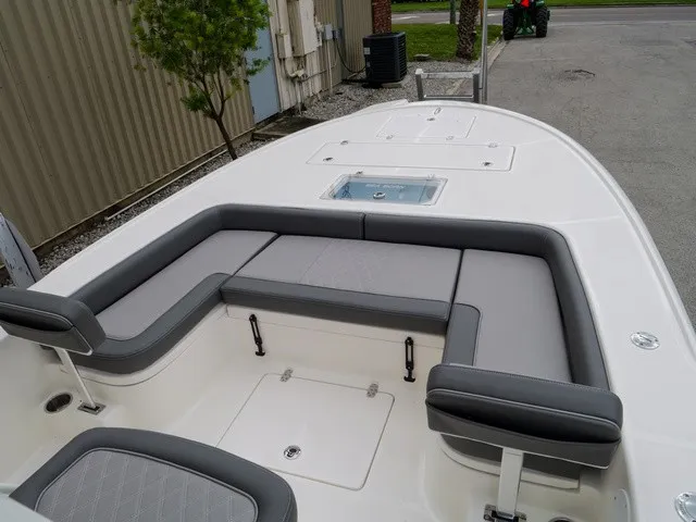 Slide: The Image of Sea Born FX25 Bay 2027 - 34