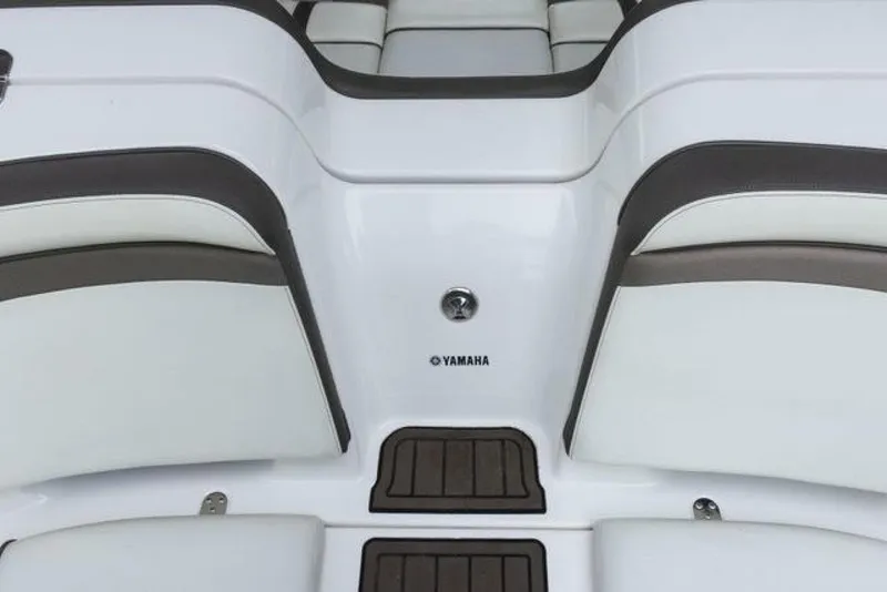 Slide: The Image of Close-up of the seating area on a 2016 Yamaha 242 Limited S E-Series boat. - 46