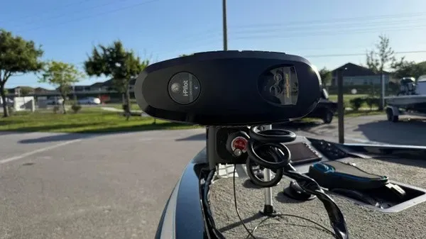 Slide: The Image of Close-up of a fish finder on a 2015 Ranger Z118 Comanche boat. - 9
