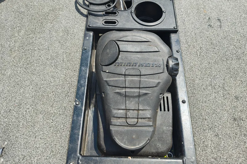 Slide: The Image of Foot pedal control on 2016 Tracker Pro Team 175 TXW boat deck. - 12