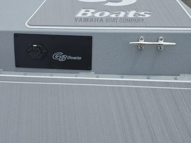 Slide: The Image of Close-up of a gray boat deck with G3 logo and Yamaha Boat Company branding. - 21