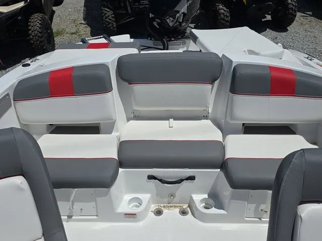 Slide: The Image of The 2026 Tahoe T21 features gray and red cushioned seating with white accents. - 25