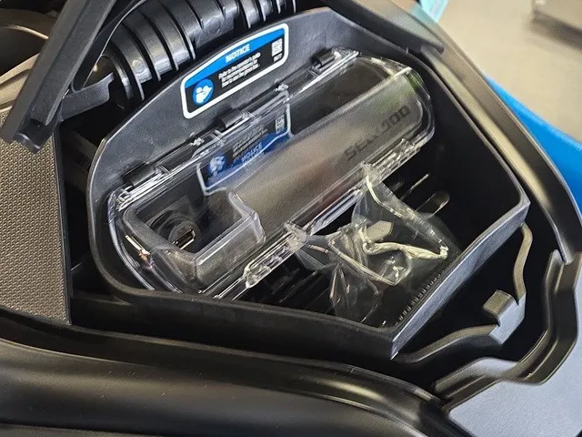 Slide: The Image of Sea-Doo RXT-X 2026 - 15