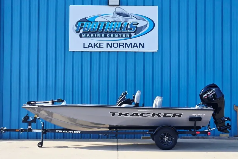 The Image of 2027 Tracker Pro Team 175 Crappie Edition boat at Foothills Marine Center. - 0