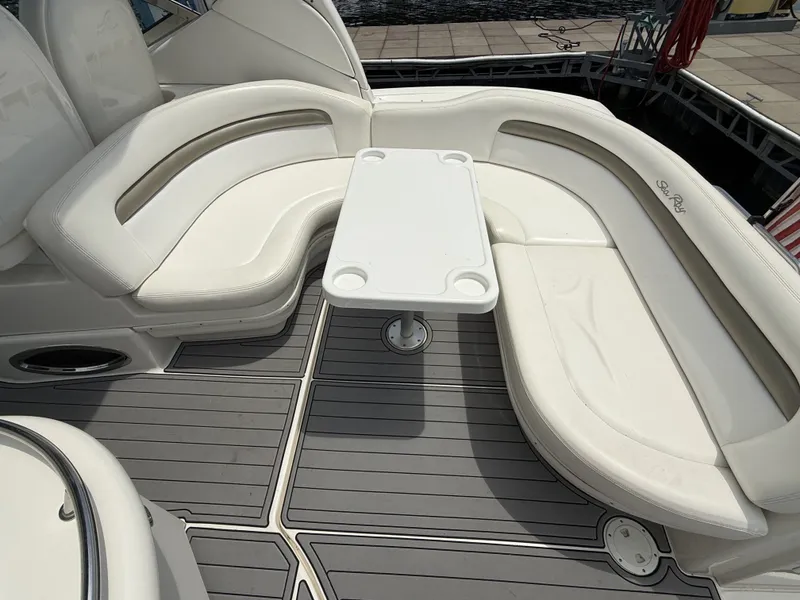 Slide: The Image of Sea Ray 340 Sundancer 2006 - 8