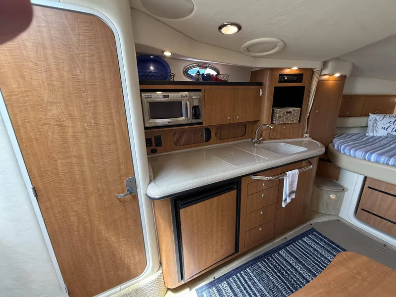 Slide: The Image of Sea Ray 340 Sundancer 2006 - 14