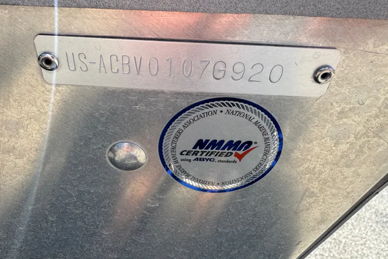 Slide: The Image of 2020 Alumacraft Summit 165 boat with NMMA certification and serial number plate. - 2