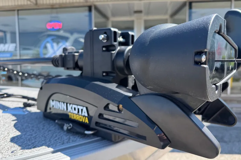 Slide: The Image of Minn Kota Terrova motor on 2020 Alumacraft Summit 165 boat, outdoor setting. - 8