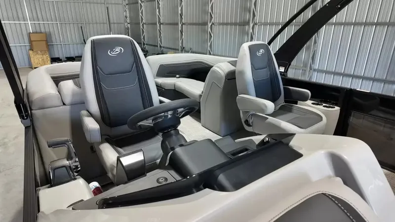 Slide: The Image of Barletta Cabrio 22QC 2027 - 26