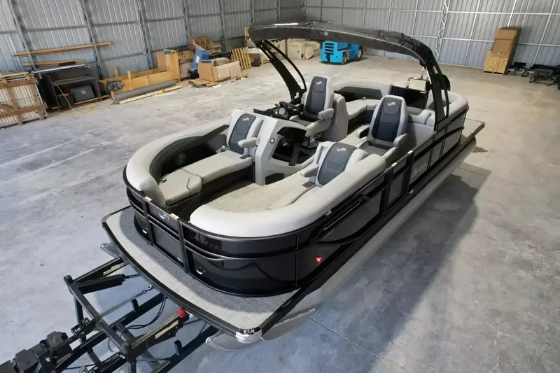 Slide: The Image of Barletta Cabrio 22QC 2027 - 14
