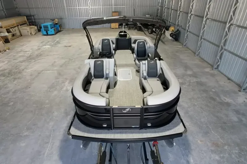 Slide: The Image of Barletta Cabrio 22QC 2027 - 17