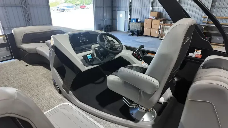 Slide: The Image of Barletta Cabrio 22QC 2027 - 27