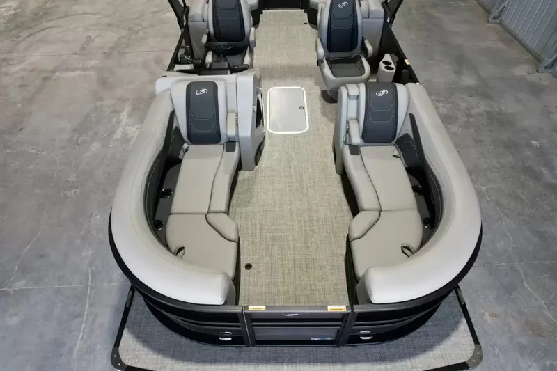 Slide: The Image of Barletta Cabrio 22QC 2027 - 20
