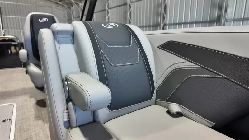 Slide: The Image of Barletta Cabrio 22QC 2027 - 21