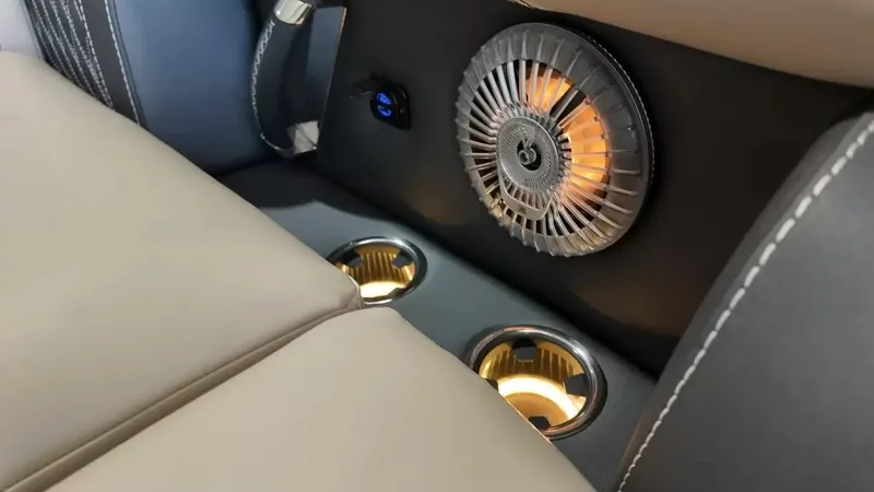 Slide: The Image of Barletta Lusso 23QCSS 2027 - 27