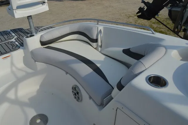 Slide: The Image of Starcraft Limited 2000 OB Fish 2020 - 8
